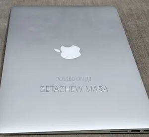 New Laptop Apple MacBook 2015 8GB Intel Core I5 SSD 128GB