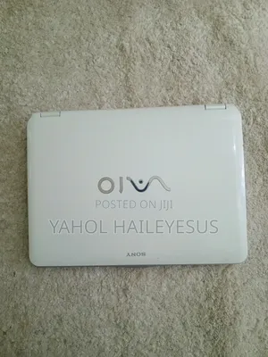 Laptop Sony VAIO E15 SVE1512K1EB 2GB Intel Core i5 HDD 16 GB