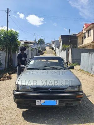 Toyota Corolla 1992 Gray