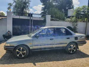 Toyota Corolla 1992 Gray
