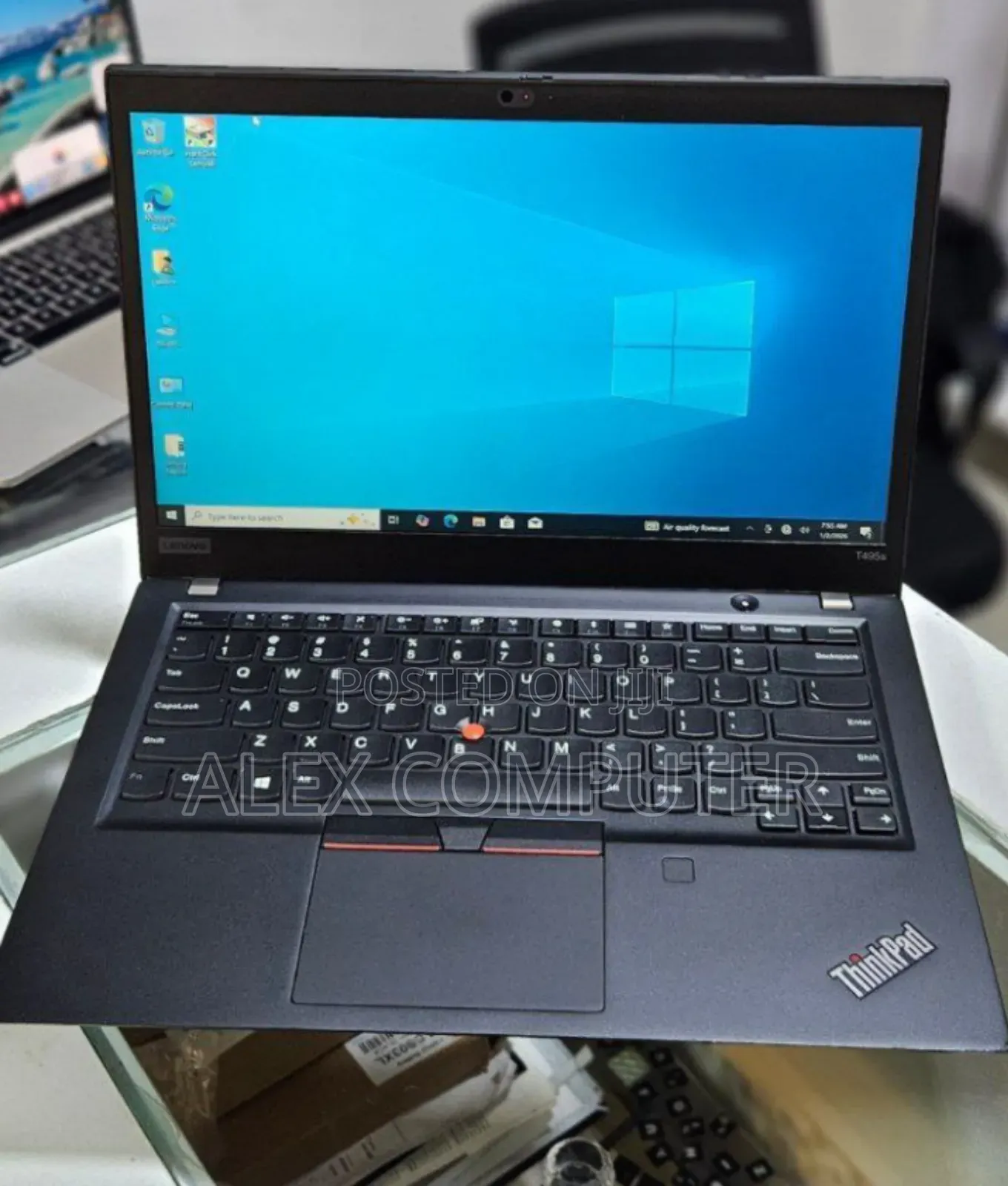 New Laptop Lenovo ThinkPad t495s 16GB AMD Ryzen 7 SSD 512GB