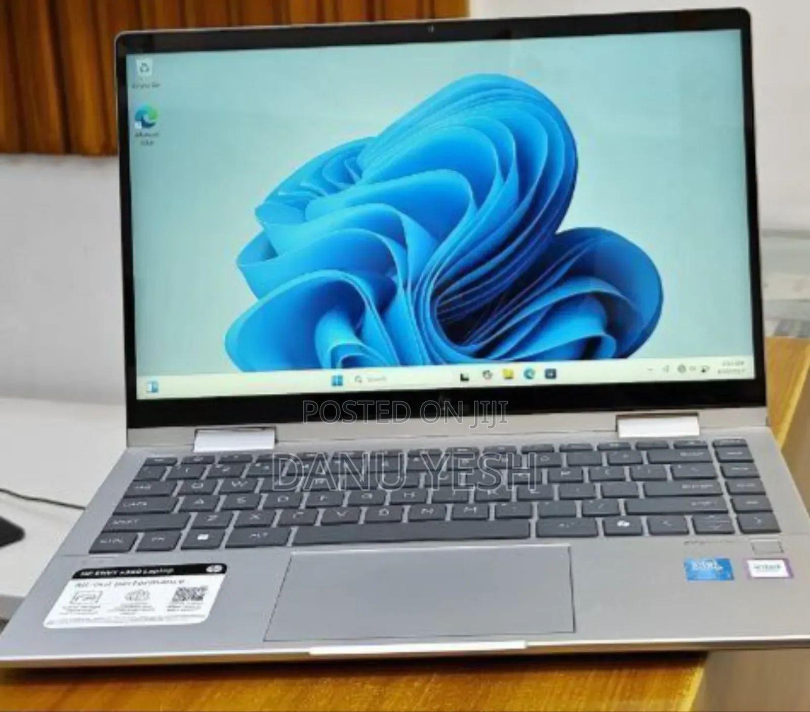 New Laptop HP Envy X360 16GB Intel Core 7 SSD 1T