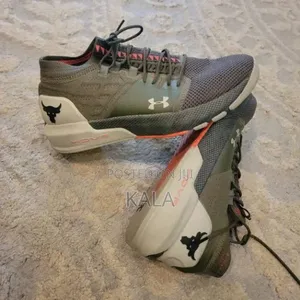 Under Armor the Rock Usa