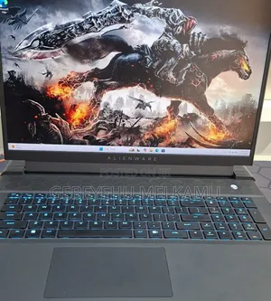 New Laptop Alienware M17x R2 32GB Nvidia SSD 1T