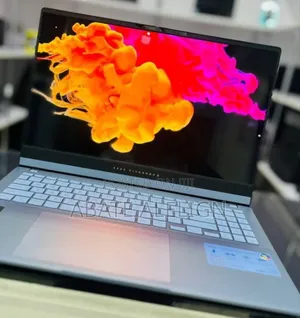 New Laptop Asus VivoBook S15 S510UA 16GB Intel Core Ultra 7 SSD 512GB