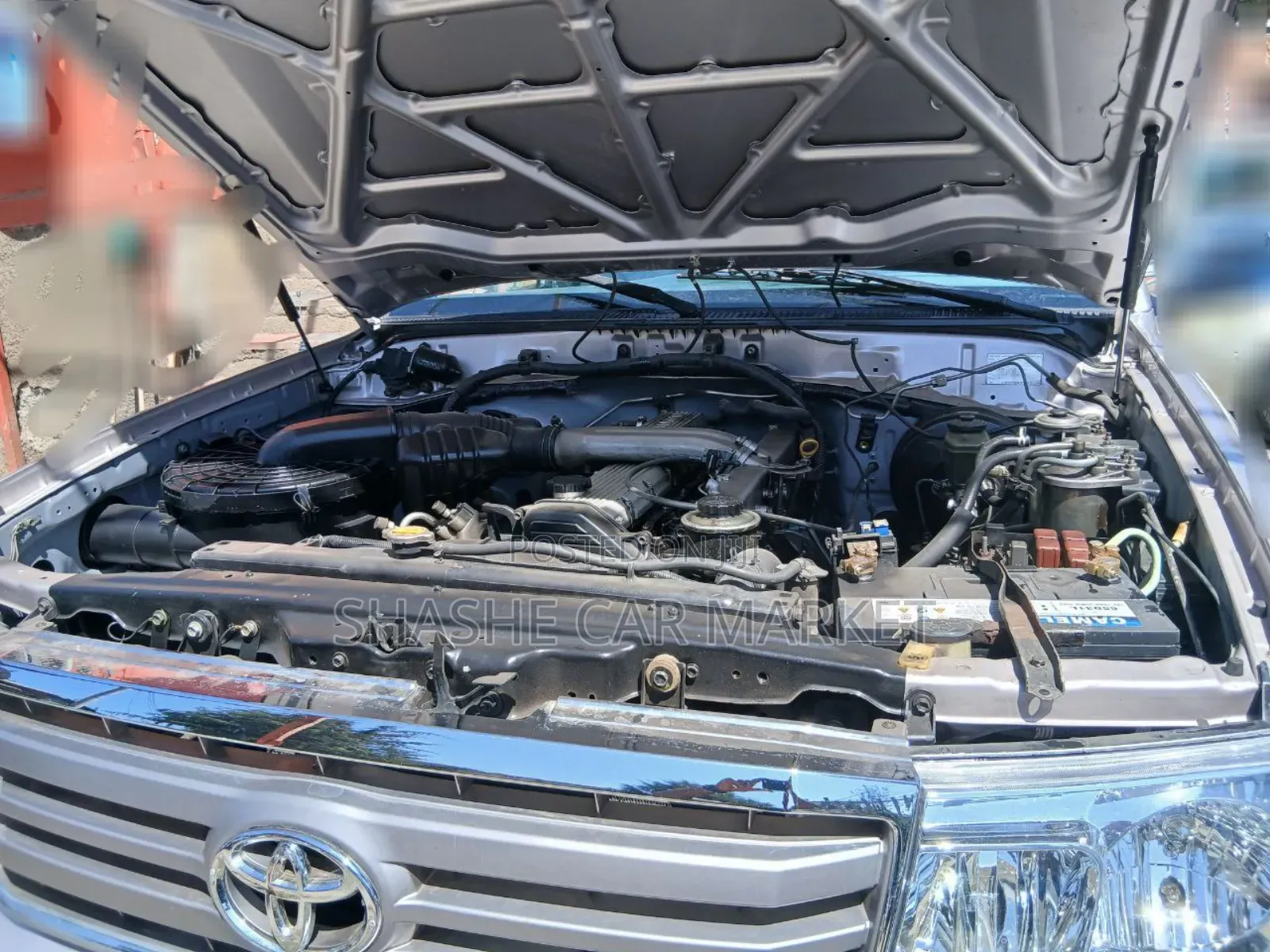 Toyota Land Cruiser 2000 Silver