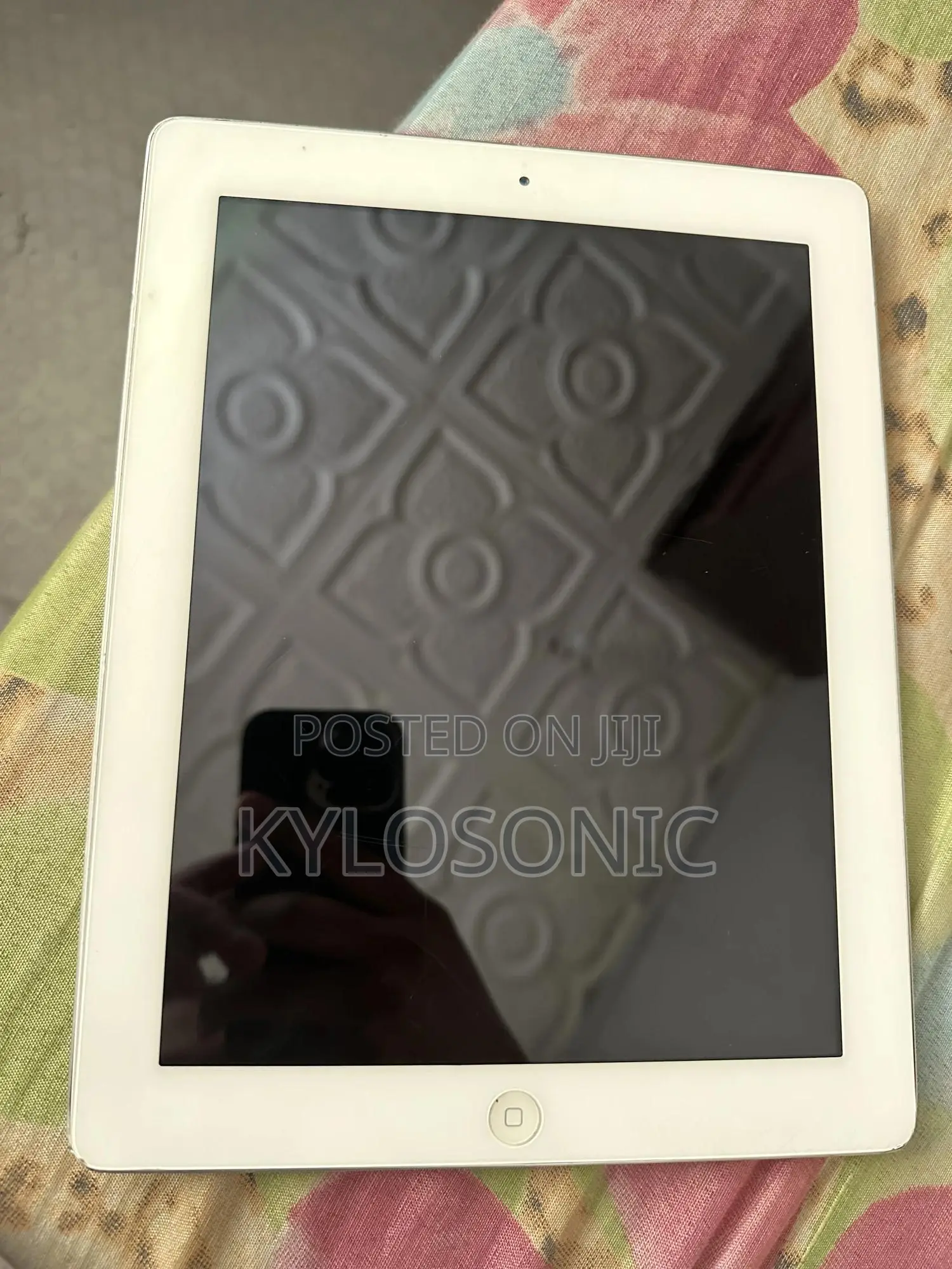 Apple iPad 2 Wi-Fi 64 GB Silver