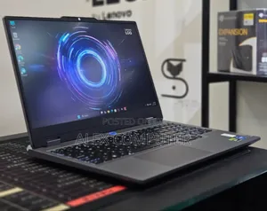 New Laptop Lenovo LOQ 15ARP9 16GB Intel Core I5 SSD 512GB