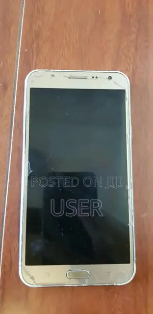 Samsung Galaxy J7 16 GB Gold