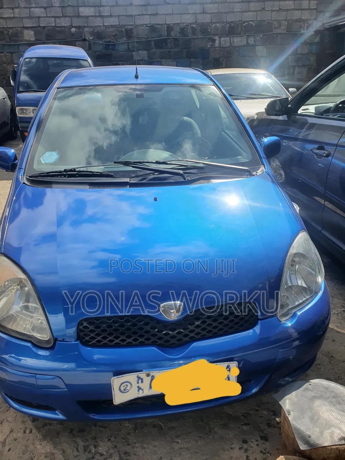 Toyota Vitz 2002 Blue