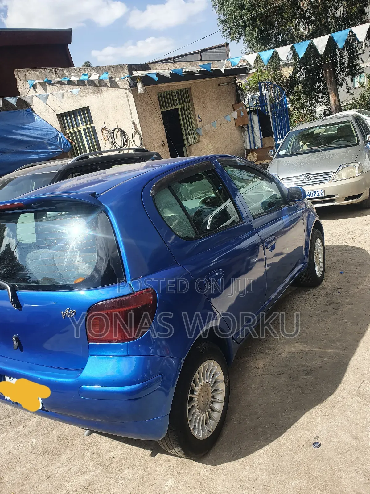 Toyota Vitz 2002 Blue