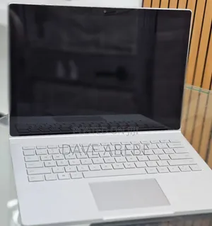 New Laptop Microsoft Surface Book 3 16GB Intel Core I7 SSD 256GB