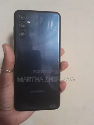 Samsung Galaxy M13 64 GB Black