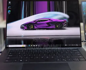 New Laptop Dell XPS 15 4GB Intel Core I7 SSD 16 GB