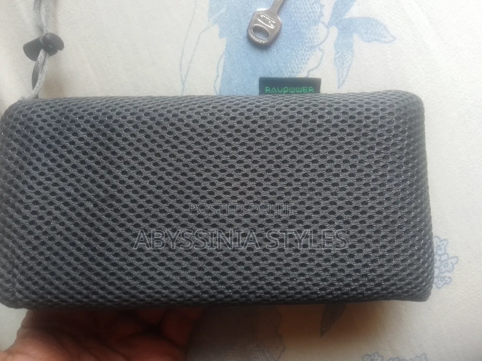 Lenovo Ravpower Bank.