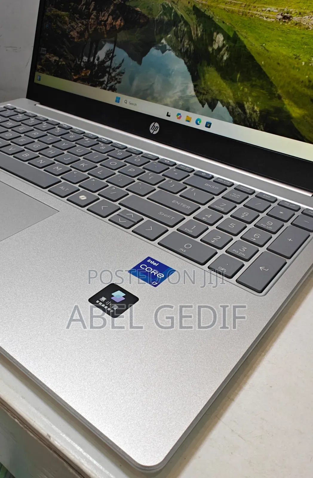 New Laptop HP Stream Notebook 16GB Intel Core I7 SSD 1T