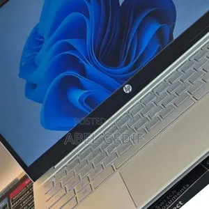 New Laptop HP Pavilion 14 16GB Intel Core i7 SSD 512GB