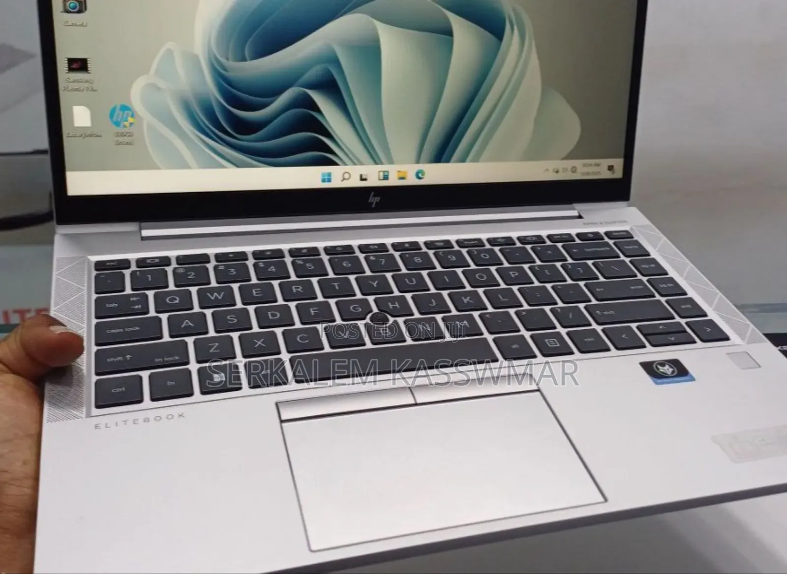 New Laptop HP EliteBook 840 G8 16GB Intel Core I7 SSD 512GB