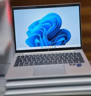 New Laptop HP EliteBook 830 G9 16GB Intel Core I5 SSD 512GB