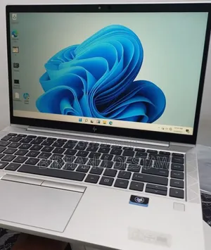 New Laptop HP EliteBook 840 G8 16GB Intel Core I7 SSD 512GB