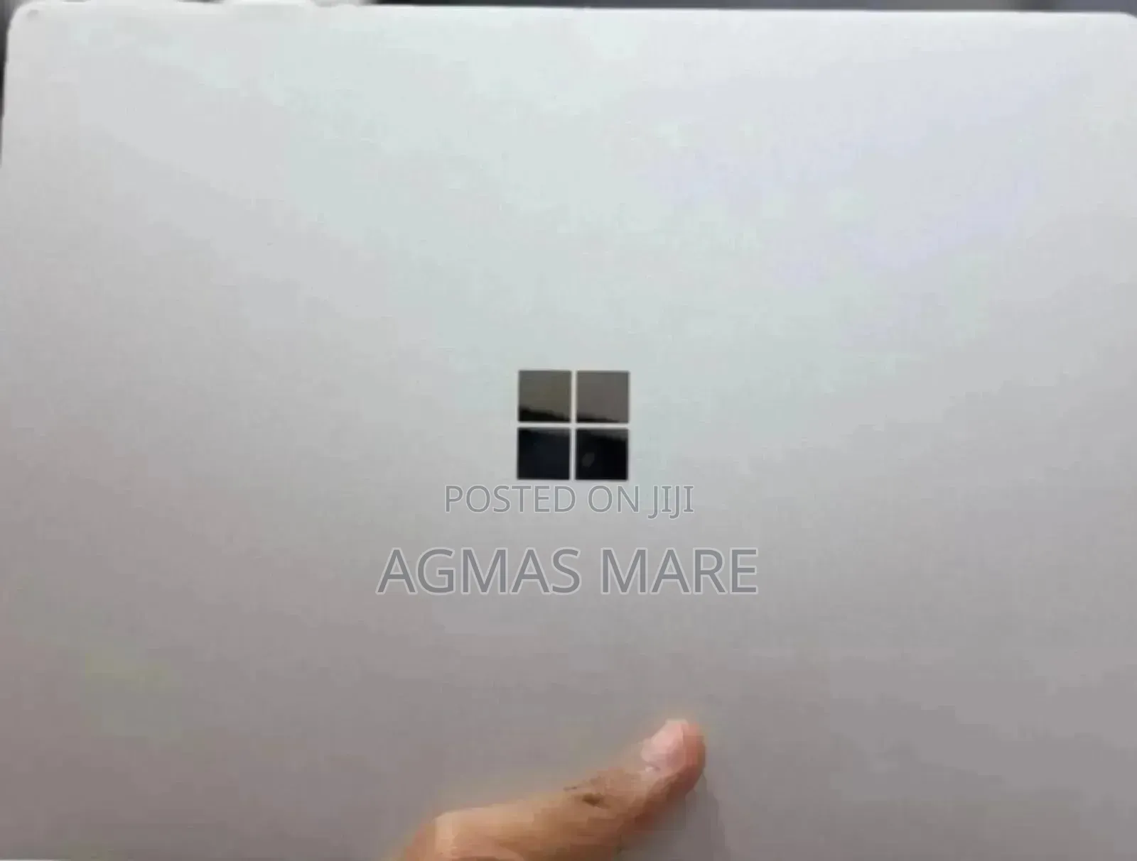 New Laptop Microsoft Surface Go 8GB Intel Core i5 SSD 256GB