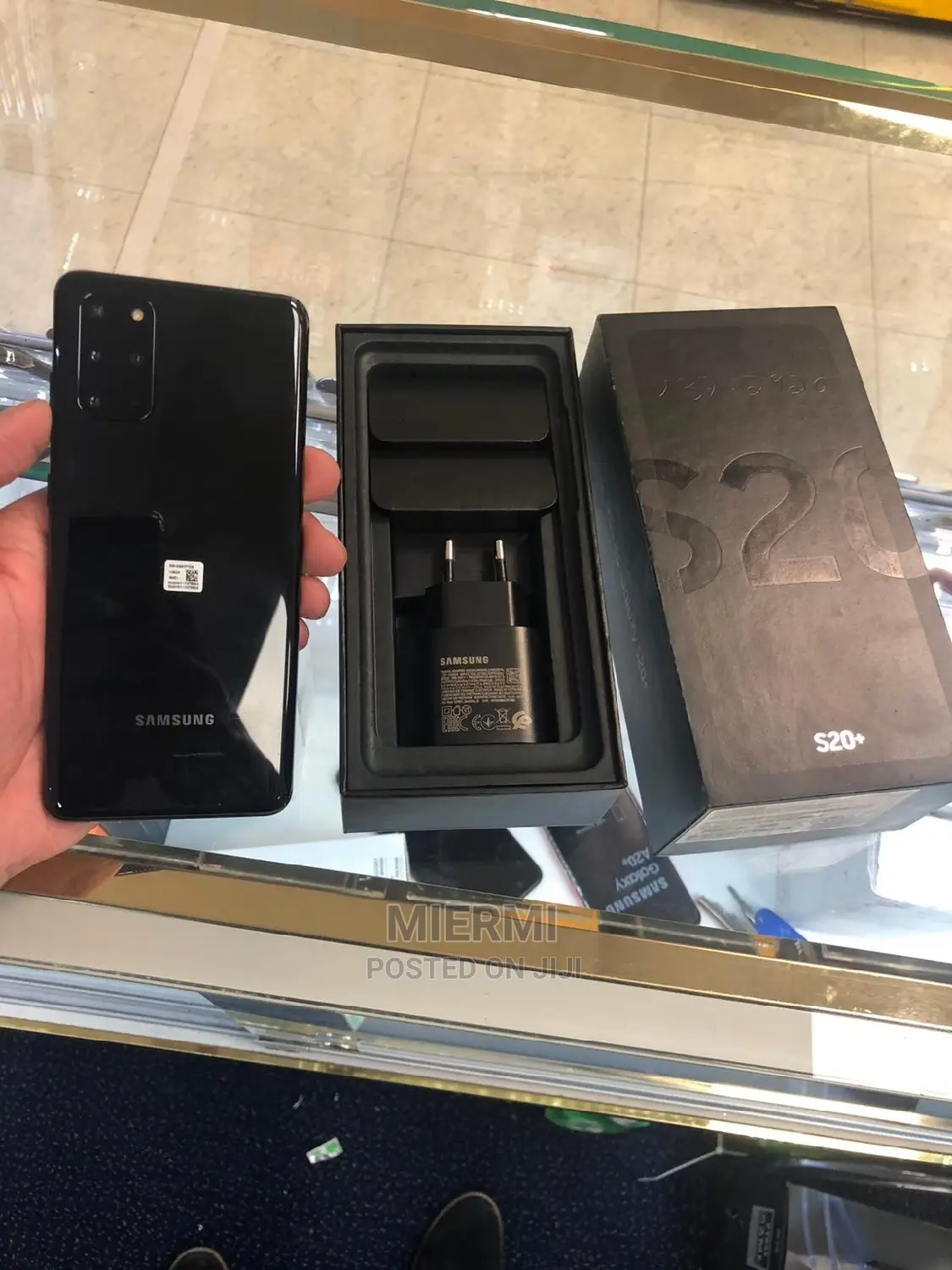 New Samsung Galaxy S20+ 5G 256 GB Black