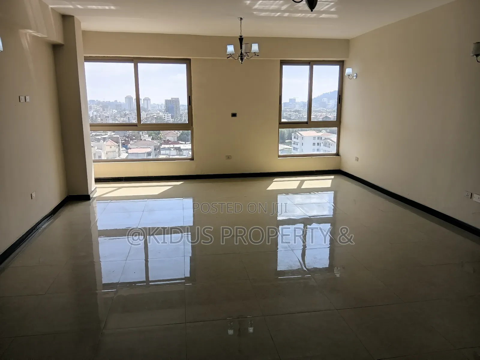 3bdrm Apartment in Mekaele, Nifas Silk-Lafto for rent