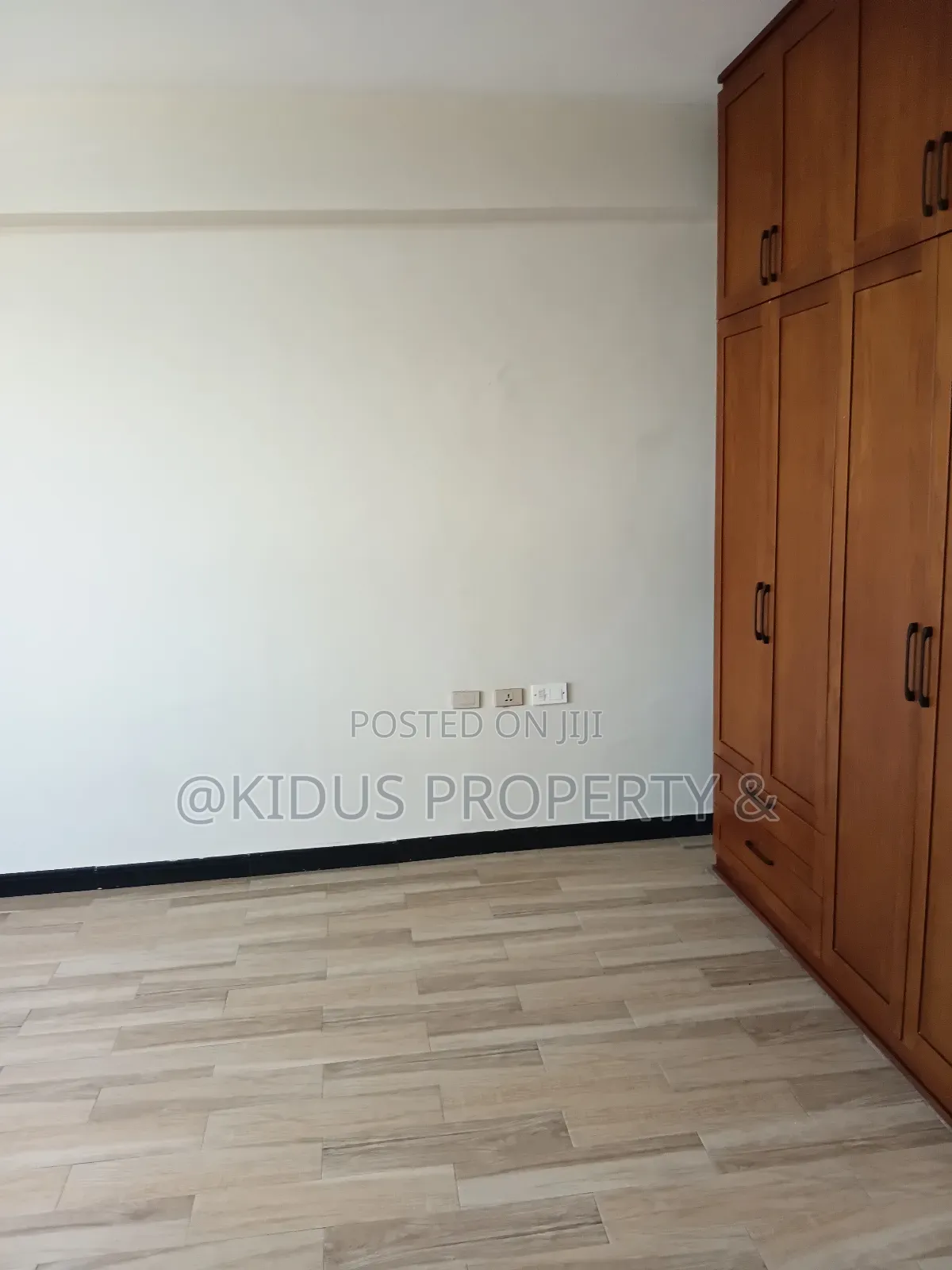 3bdrm Apartment in Mekaele, Nifas Silk-Lafto for rent
