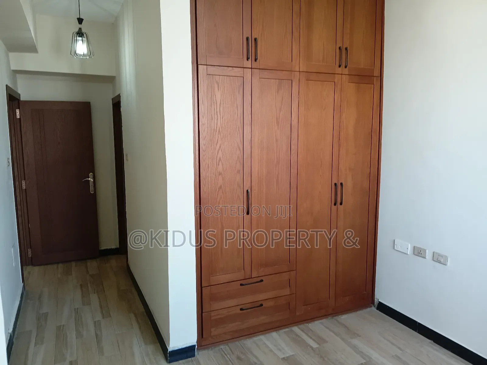 3bdrm Apartment in Mekaele, Nifas Silk-Lafto for rent