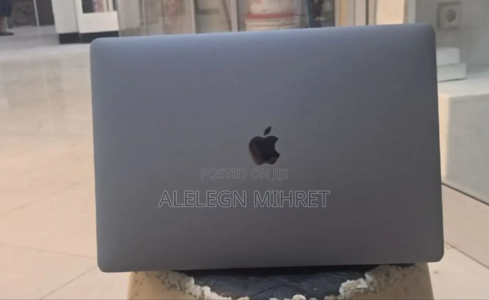New Laptop Apple MacBook Pro 2019 32GB Intel Core I9 SSD 512GB