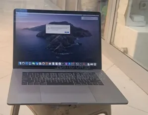 New Laptop Apple MacBook Pro 2019 32GB Intel Core I9 SSD 512GB