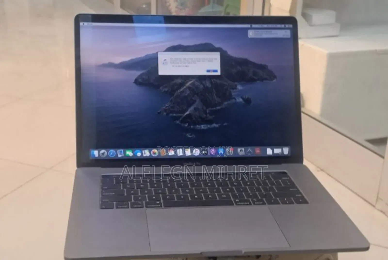 New Laptop Apple MacBook Pro 2019 32GB Intel Core I9 SSD 512GB