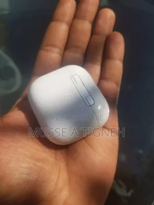 Airpod 4 Active Noise Cancellation Original