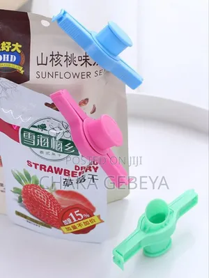 Keep Food Fresh Longer! Simple Bag Clips to Seal Opened Packages