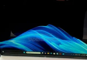 New Laptop HP OmniBook 5 14" 16GB Intel Core I7 SSD 512GB