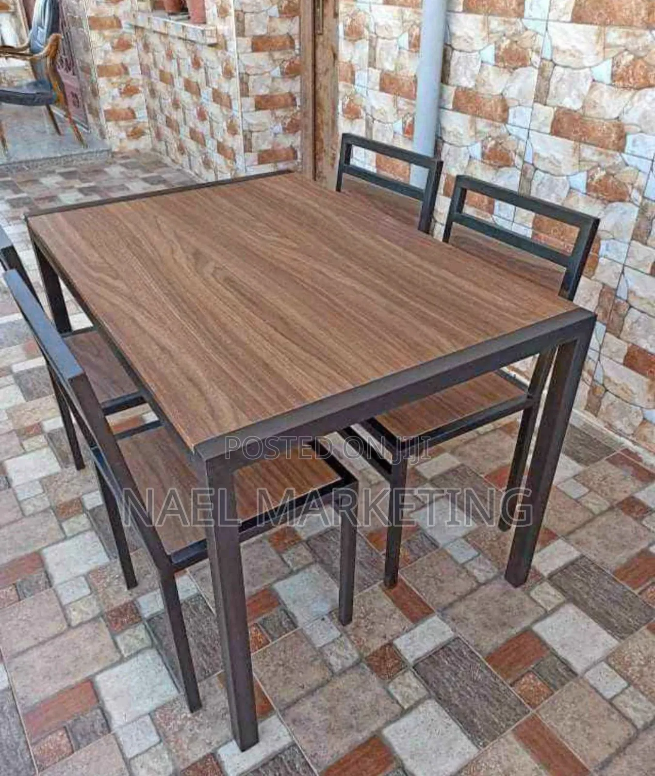 Cafe and Restaurant Table and Chair