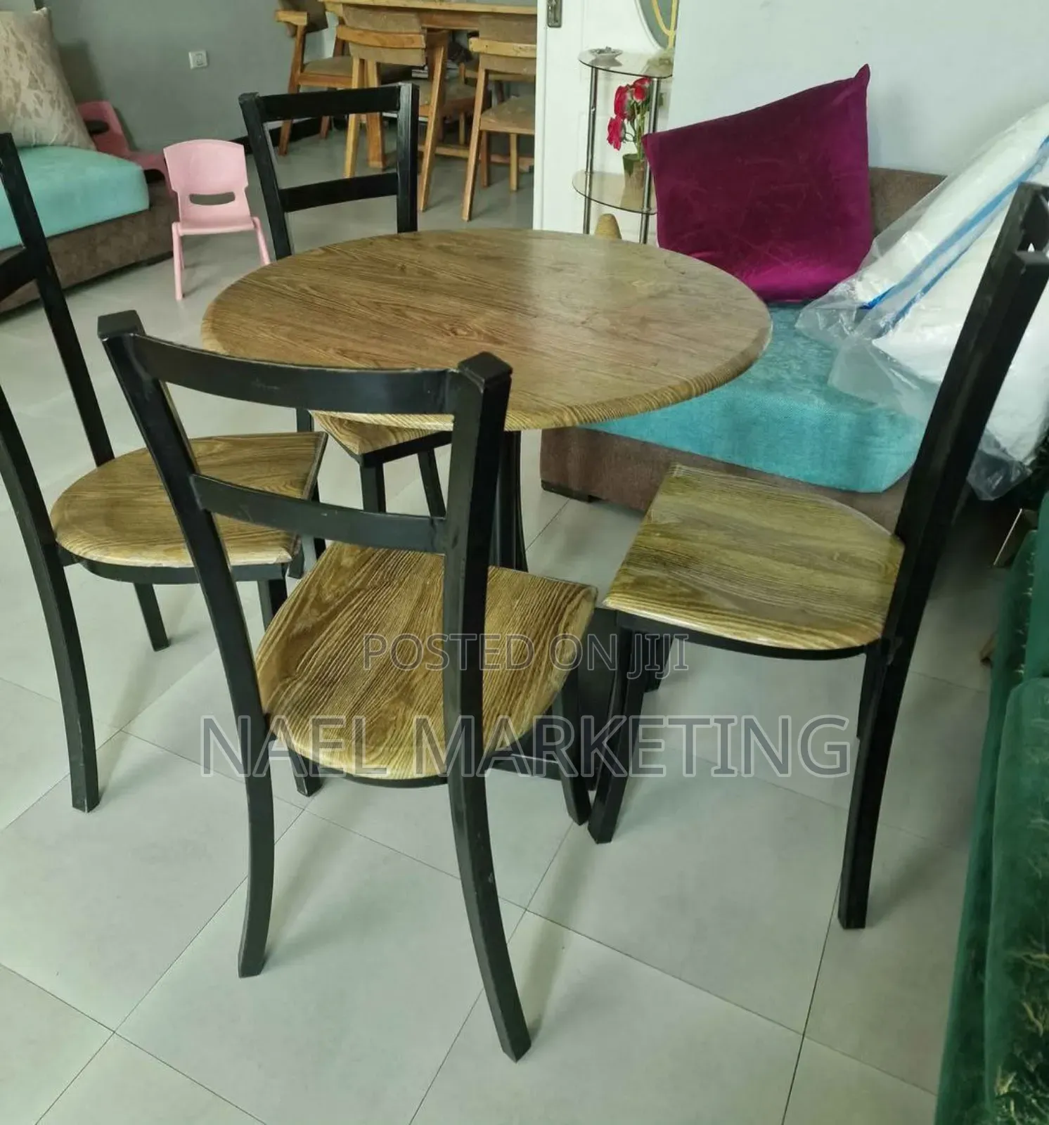 Cafe and Restaurant Table and Chair