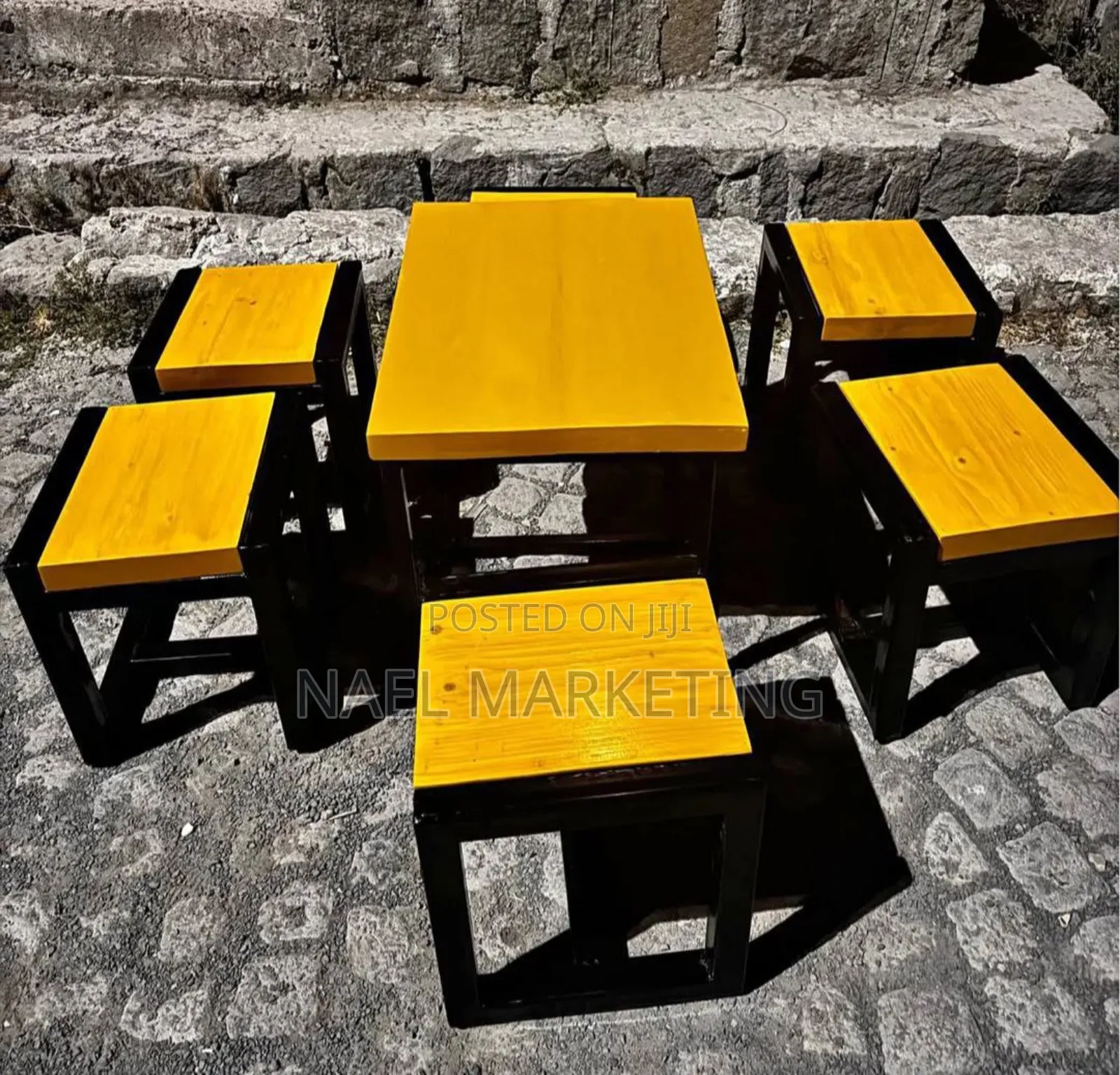 Cafe and Restaurant Table and Chair