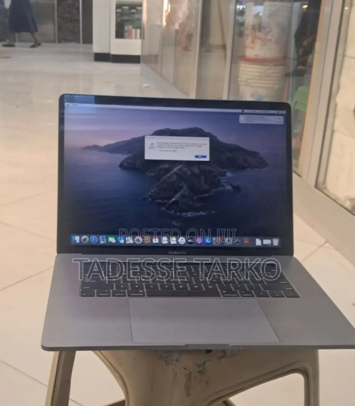 New Laptop Apple MacBook Pro 2019 32GB Intel Core I9 SSD 512GB