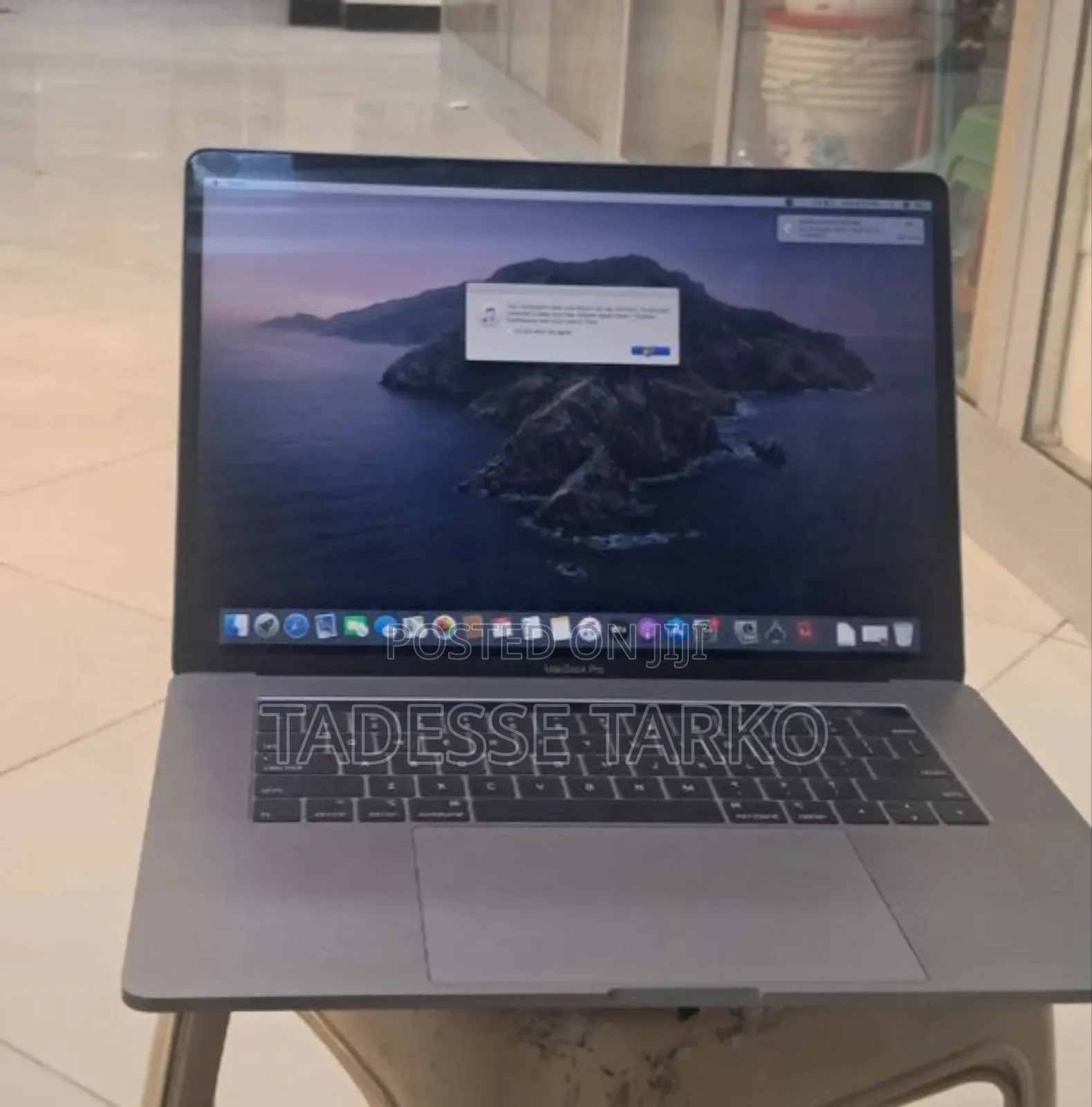 New Laptop Apple MacBook Pro 2019 32GB Intel Core I9 SSD 512GB