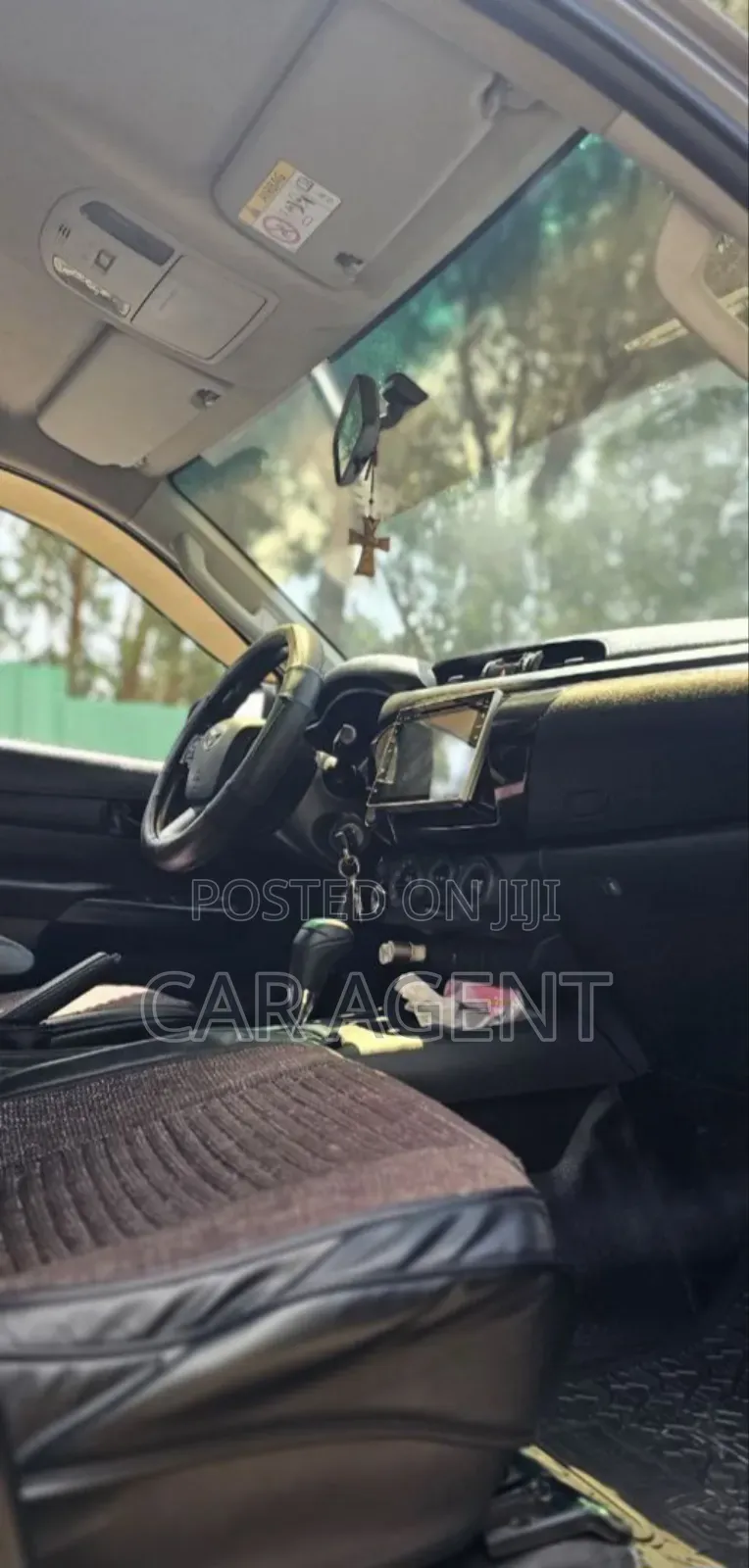 Toyota Hilux 2019 Silver