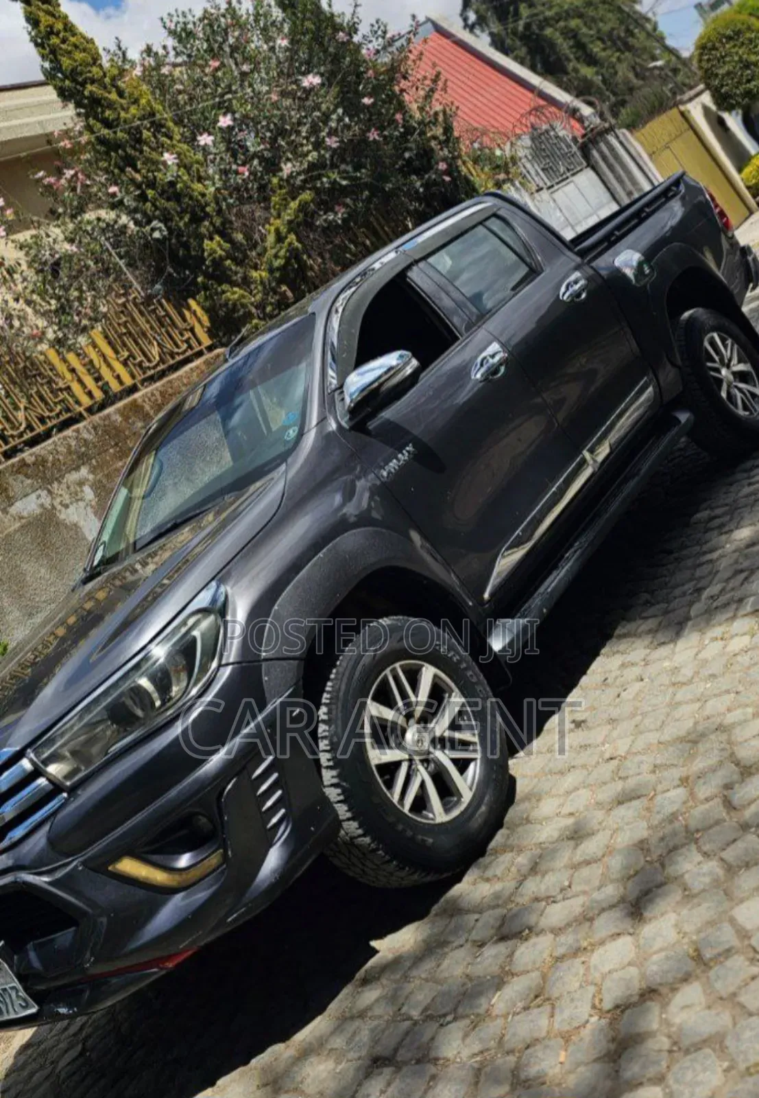 Toyota Hilux 2019 Silver