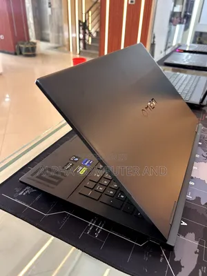 New Laptop Lenovo Legion Y740 16GB Intel Core I9 SSD 1T