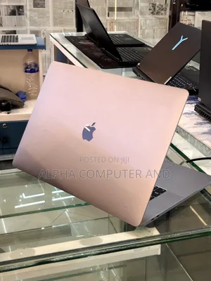 Laptop Apple MacBook Pro 2019 32GB Intel Core I7 SSD 512GB