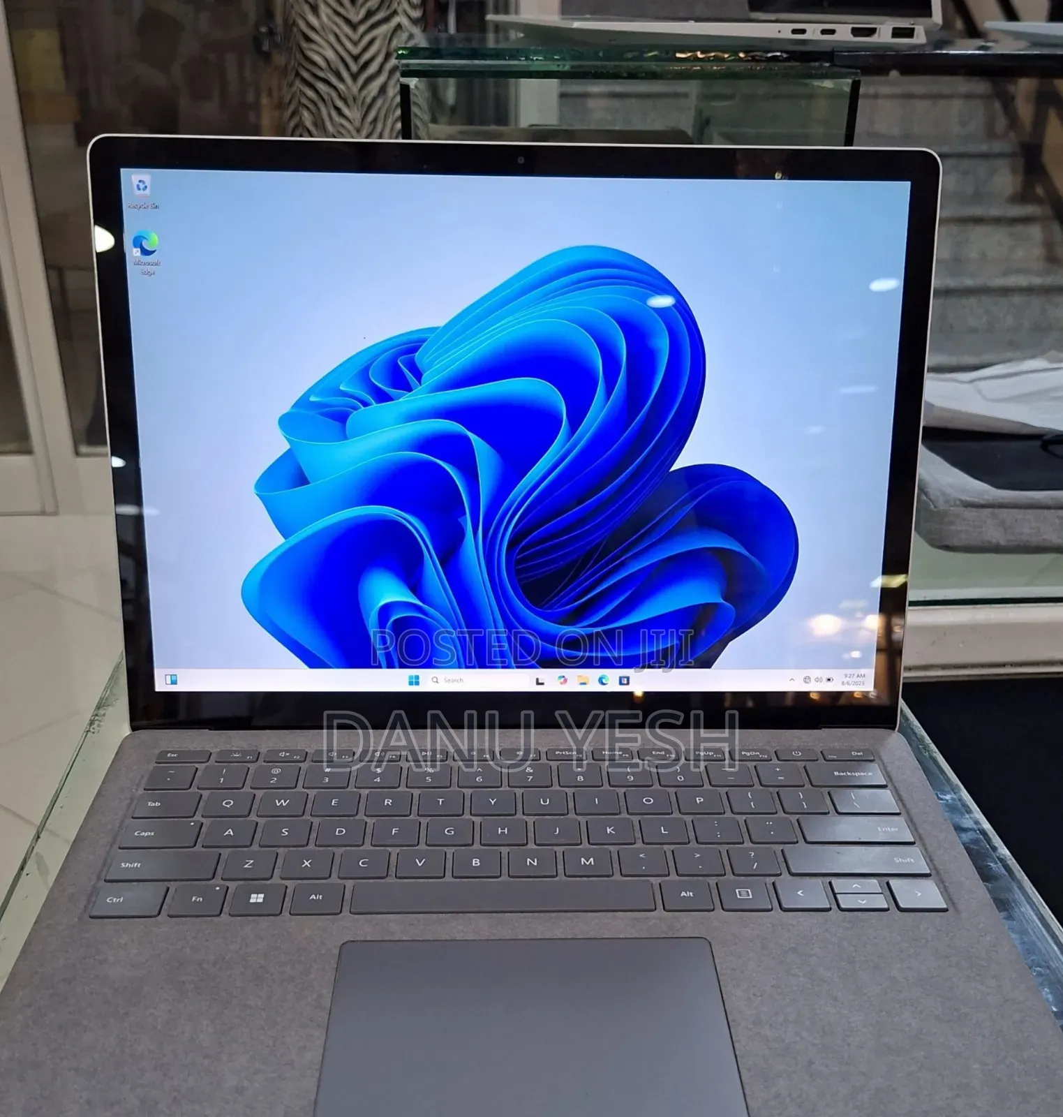 New Laptop Microsoft Surface Laptop 4 16GB Intel Core I7 SSD 512GB