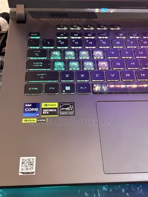New Laptop Asus ROG Strix G17 16GB Intel Core I9 SSD 1T