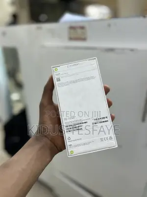 New Apple iPhone 16 512 GB Blue