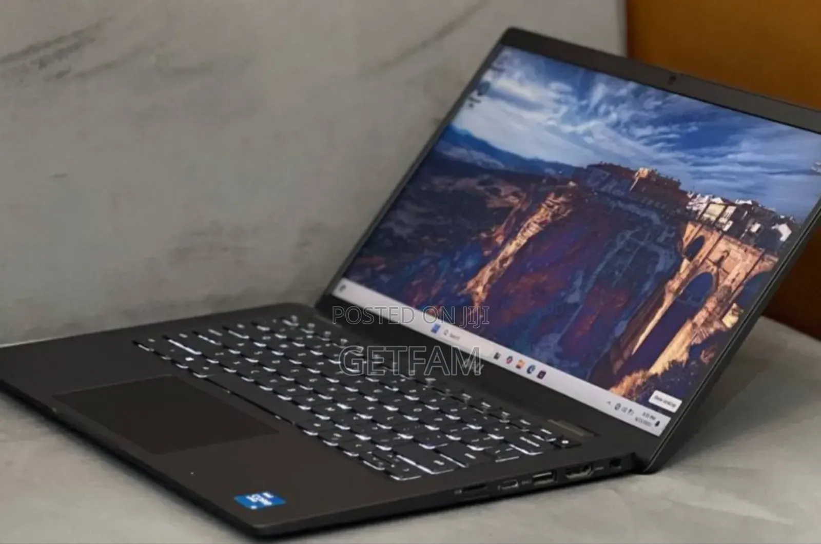 New Laptop Dell Latitude 7420 16GB Intel Core I5 SSD 512GB