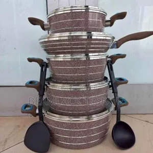 የማይዙ ማራኪ ግራናይት ቅብ ድስቶች