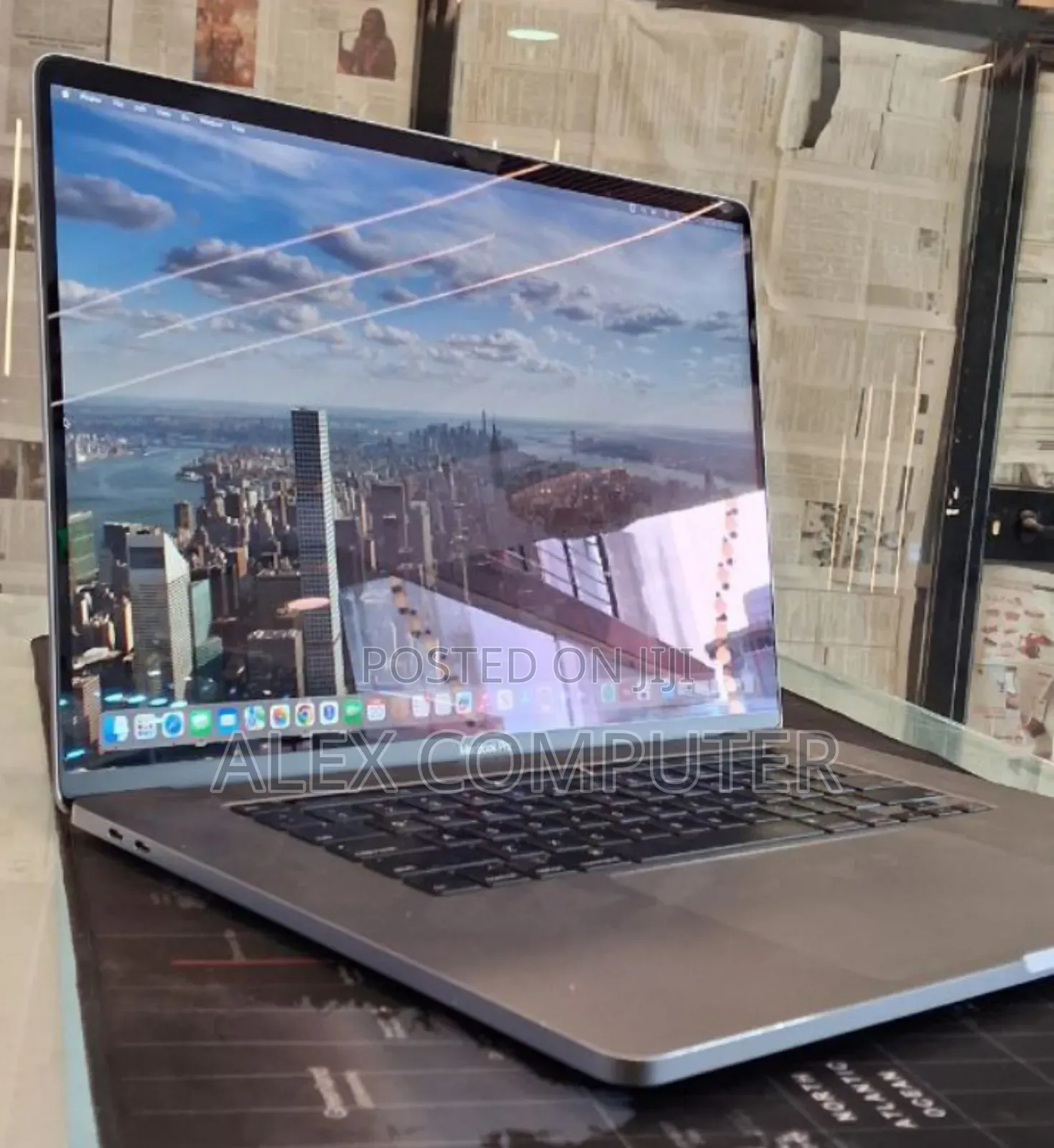 New Laptop Apple MacBook Pro 2019 32GB Intel Core I7 SSD 512GB